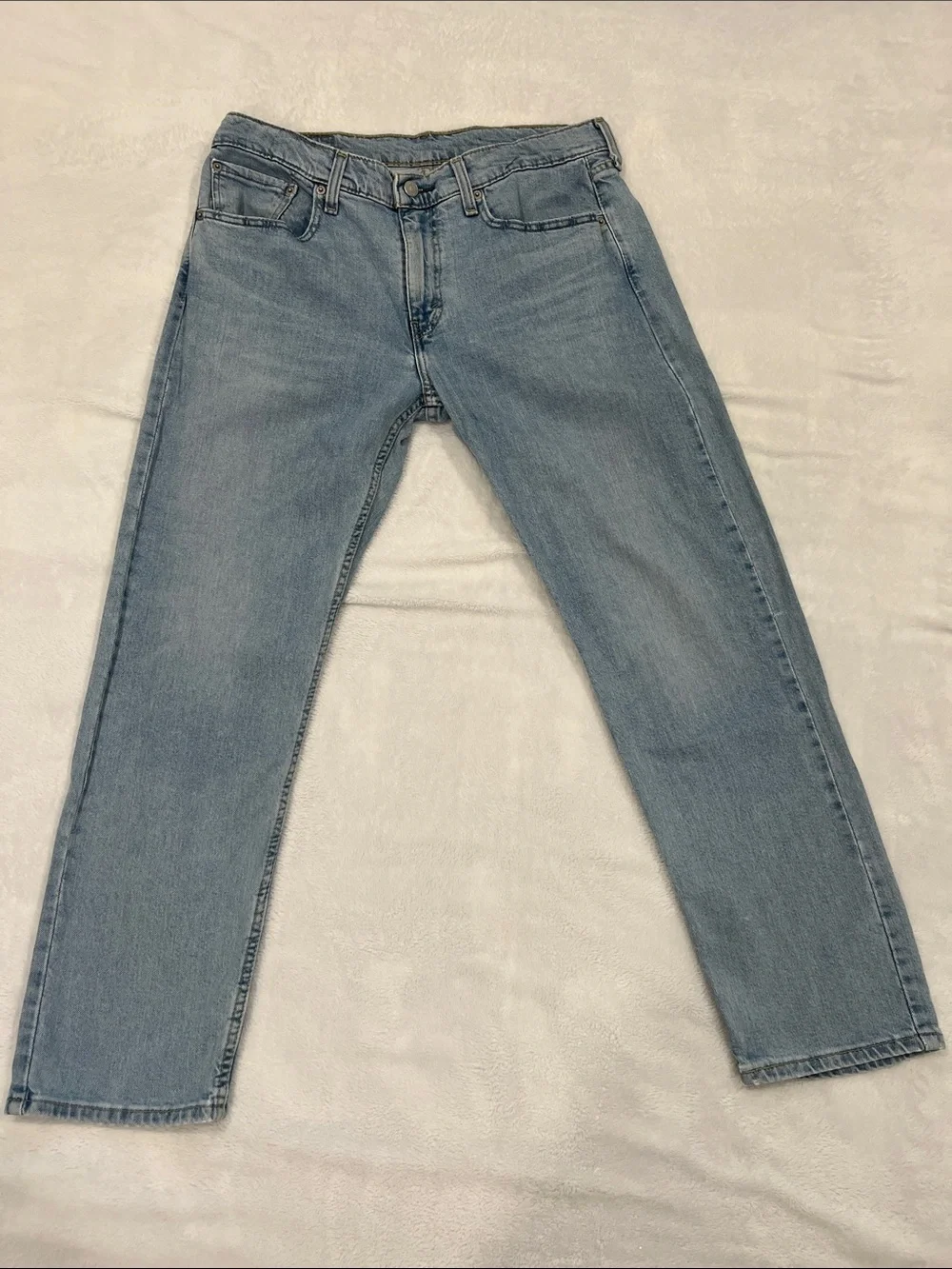 Levi's Men's 502 Relaxed Jeans in Light Blue Denim